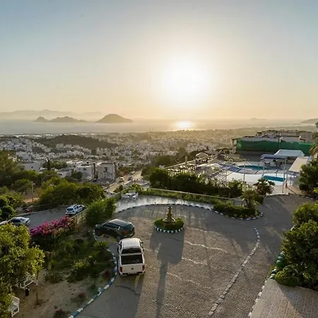 Bodrum My Mira Deluxe 터그트레이스